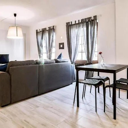 Two Bedroom In Playa De Americas, Free Wifi Apartamento
