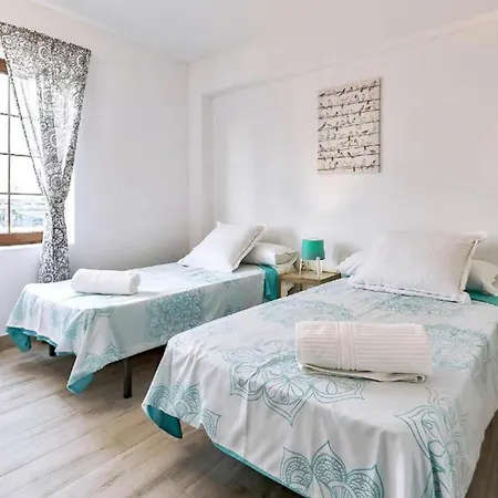 Apartamento Two Bedroom In Playa De Americas, Free Wifi *